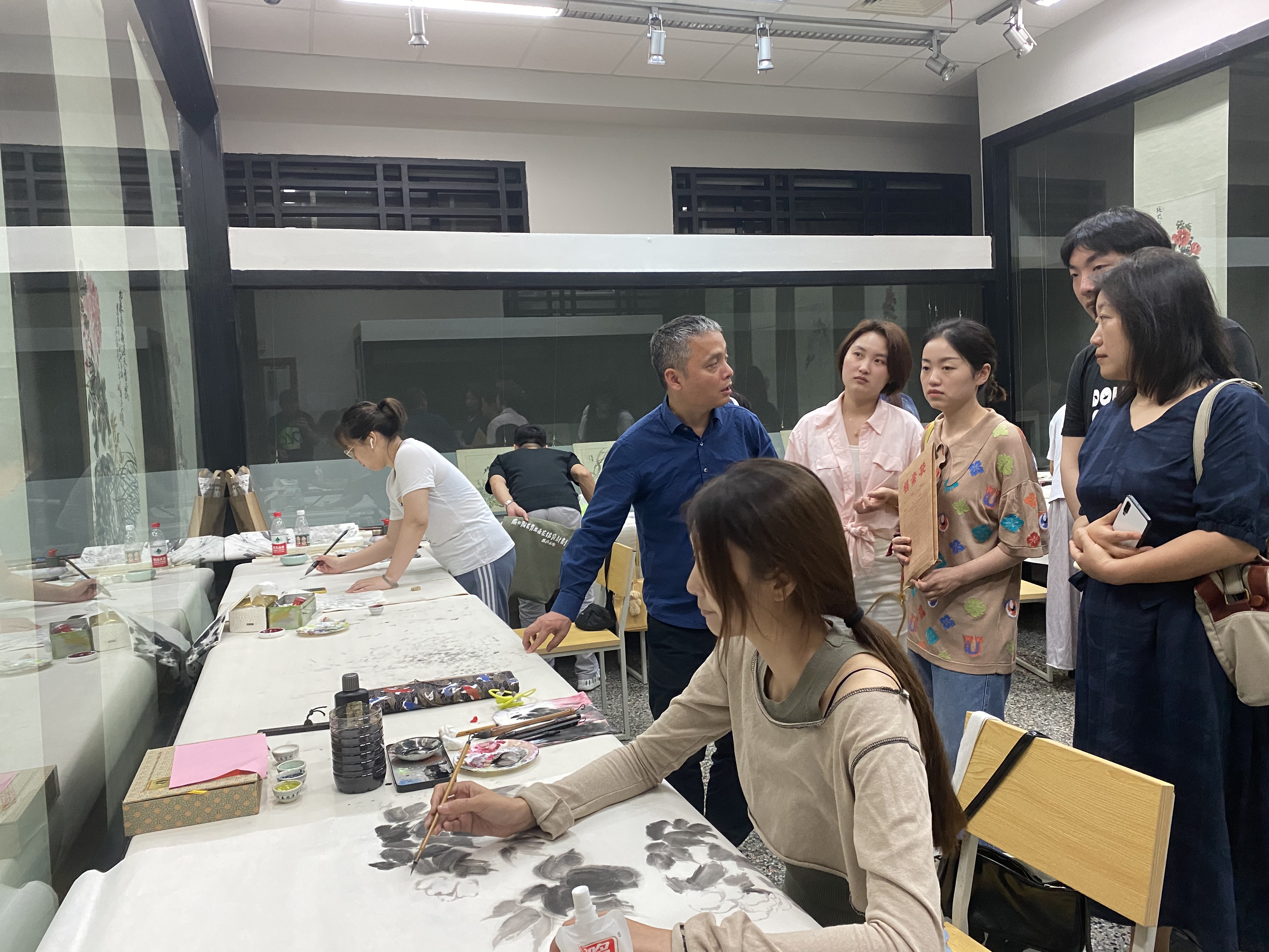 美术设计系赴中国美术学院考察调研